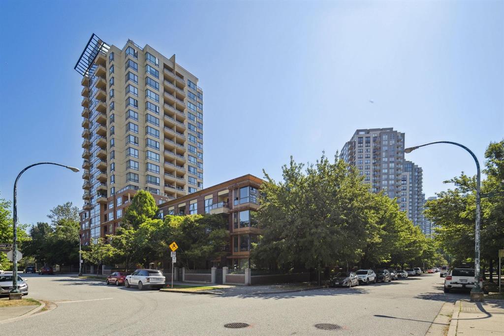 Just Sold: First-Time Buyers Secure a Stunning Condo in Collingwood, Vancouver